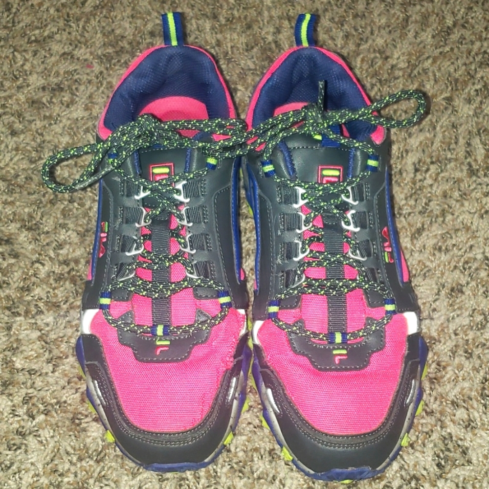 womens neon fila shoes size 9 1/2